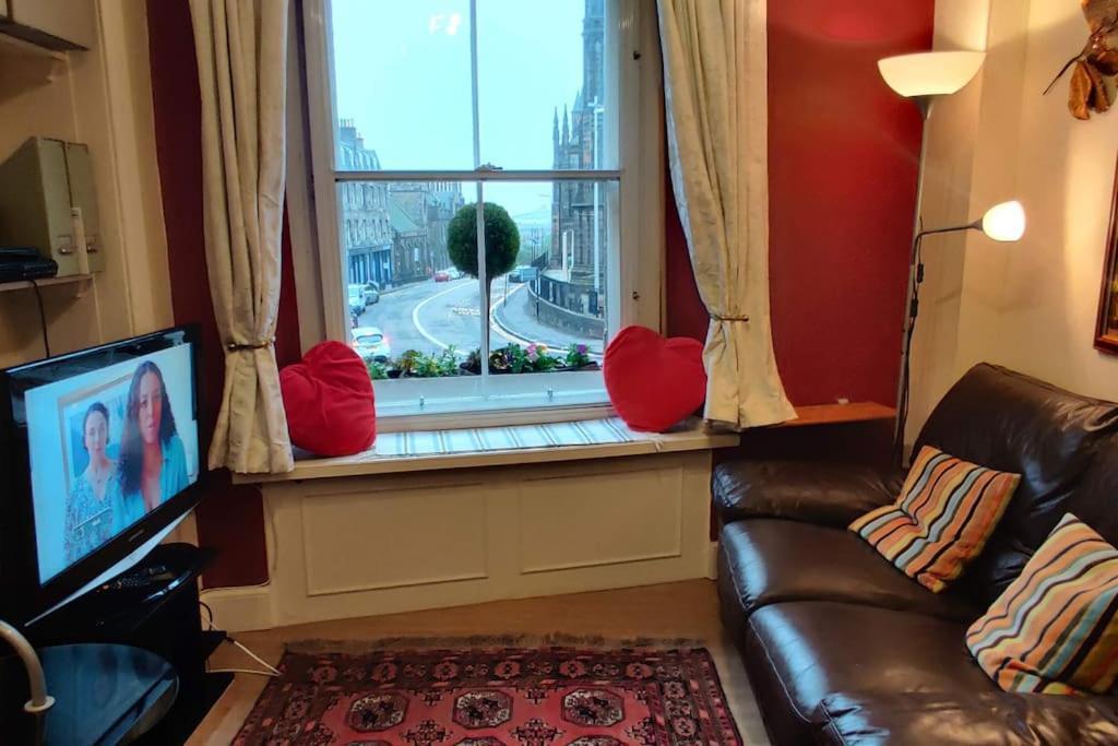 Royal Mile Apt, Just 1 Min From Edinburgh Castle! Exterior foto